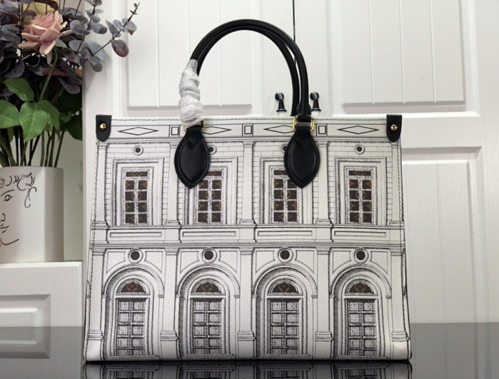 Elegant Tote Bag