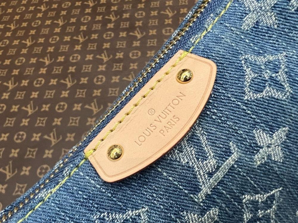 Modern Blue Embroidered Denim Shoulder Bag