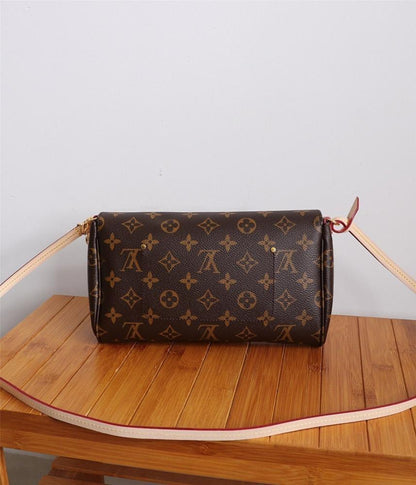Stylish Refined Calfskin Shoulder Bag