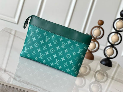 Modern Refined Shoulder Bag