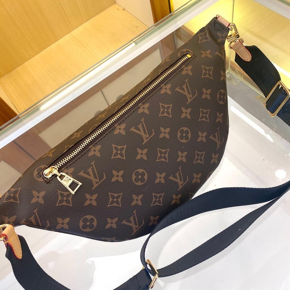 Classic Modern Canvas Shoulder Bag