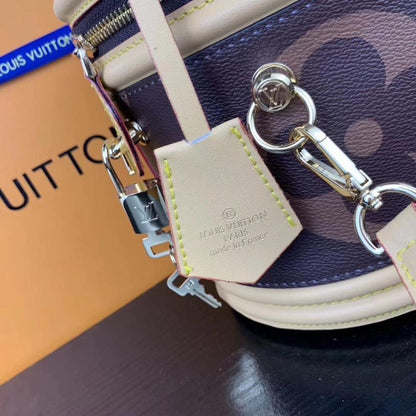 Elegant Premium Gold Monogram Calfskin Shoulder Bag