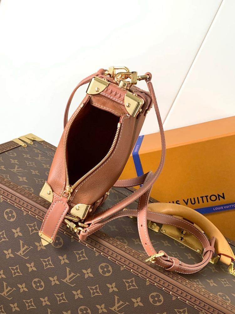 Modern Elegant Calfskin Travel Bag