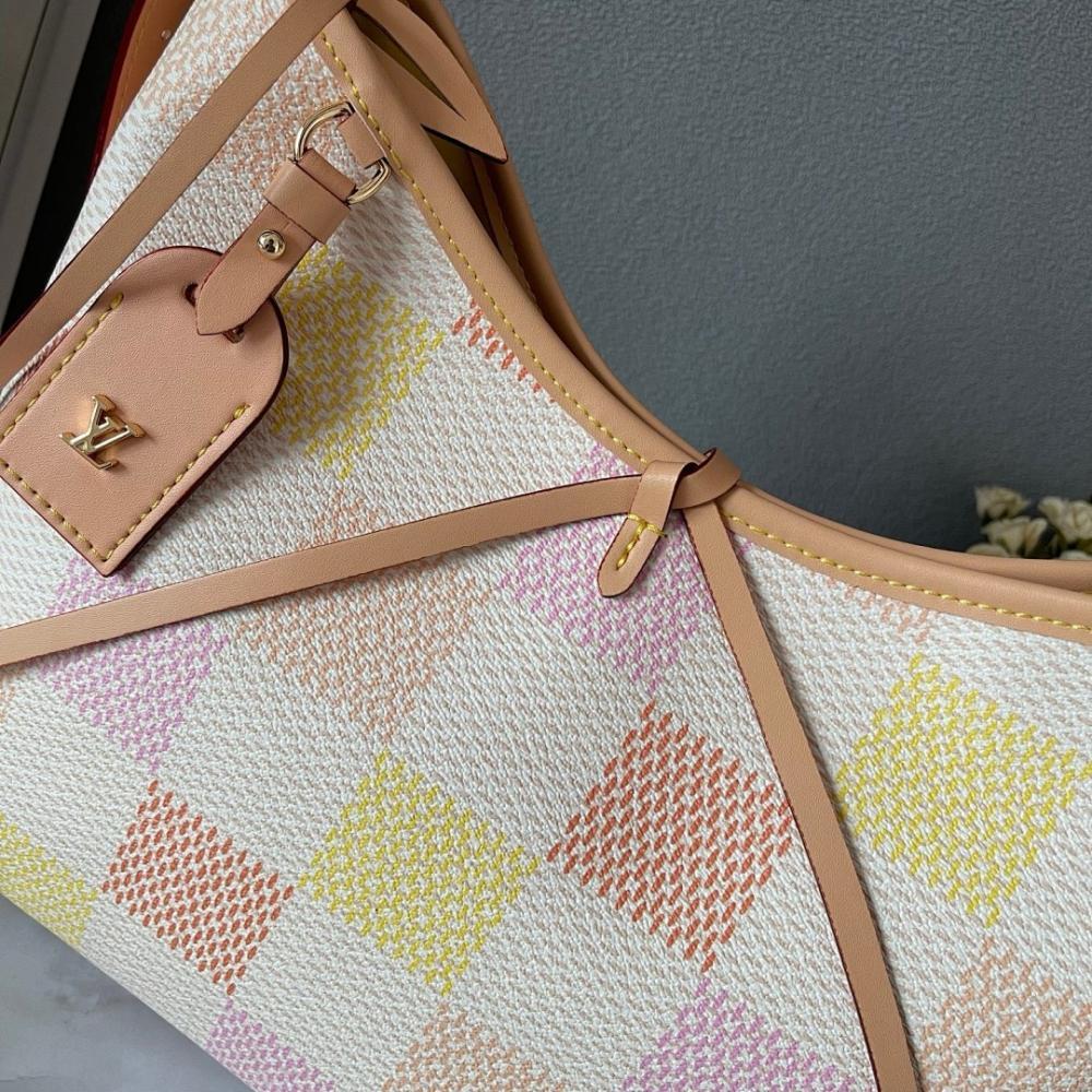 Elegant Refined Leather Top Handle Bag