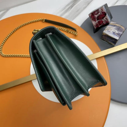 Classic Shoulder Bag