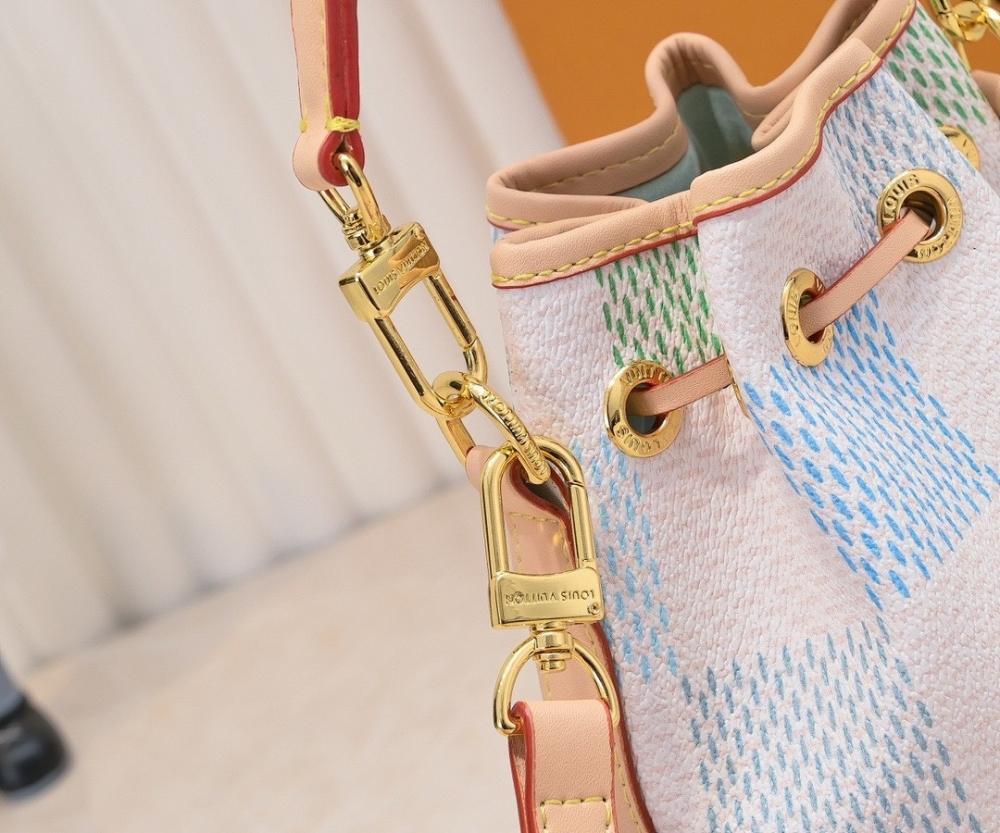 Modern Stylish Leather Shoulder Bag