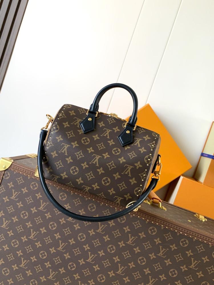 Classic Leather Travel Bag