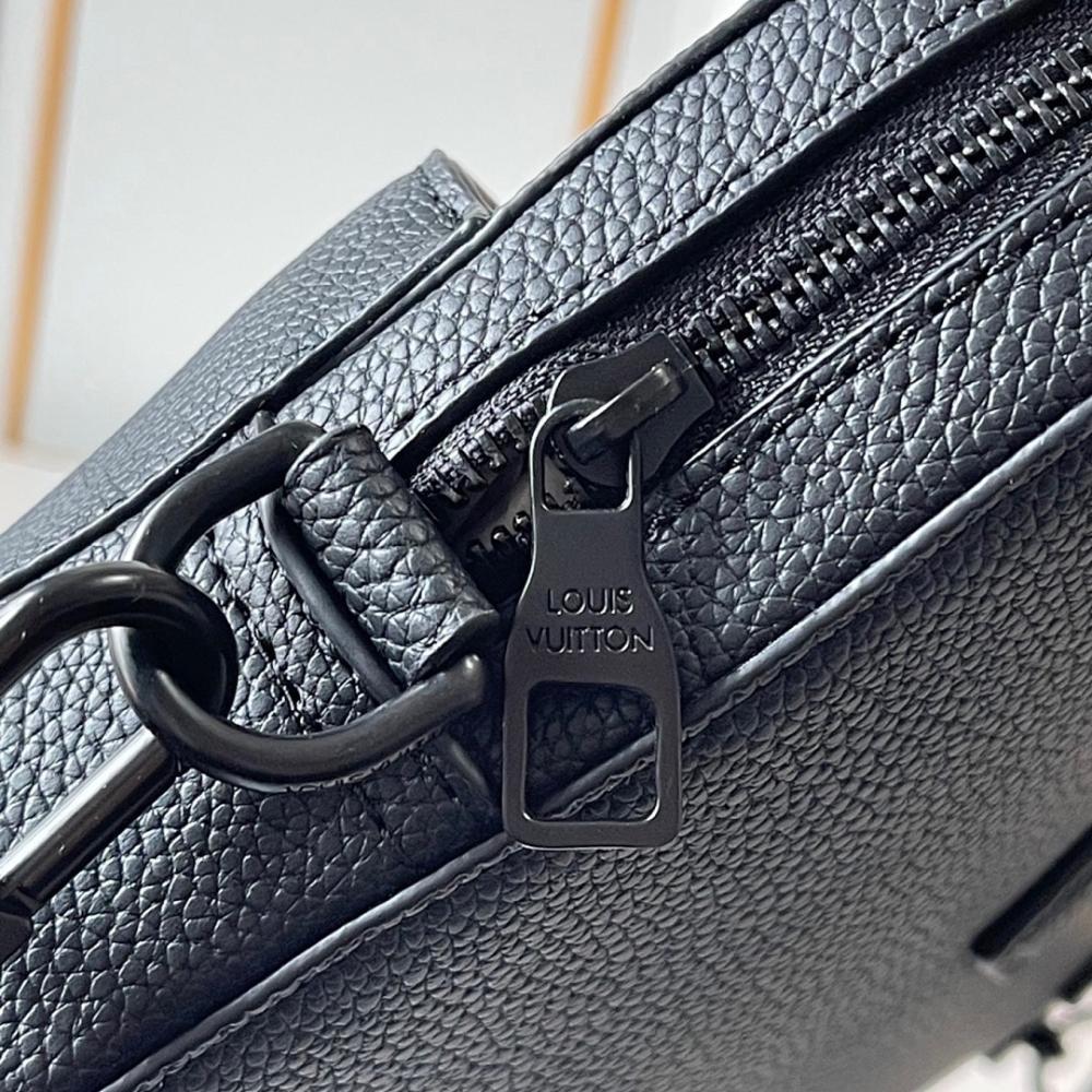 Classic Italian-Inspired Quilted Leather Shoulder Bag