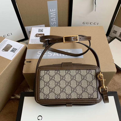 Classic Shoulder Bag