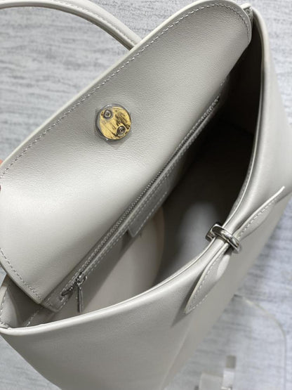 Elegant Top Handle Bag