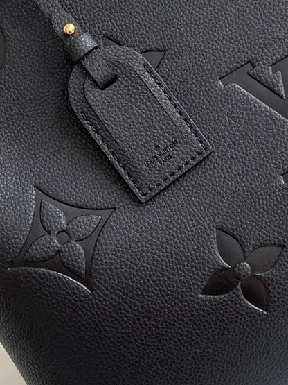 Modern Leather Shoulder Bag