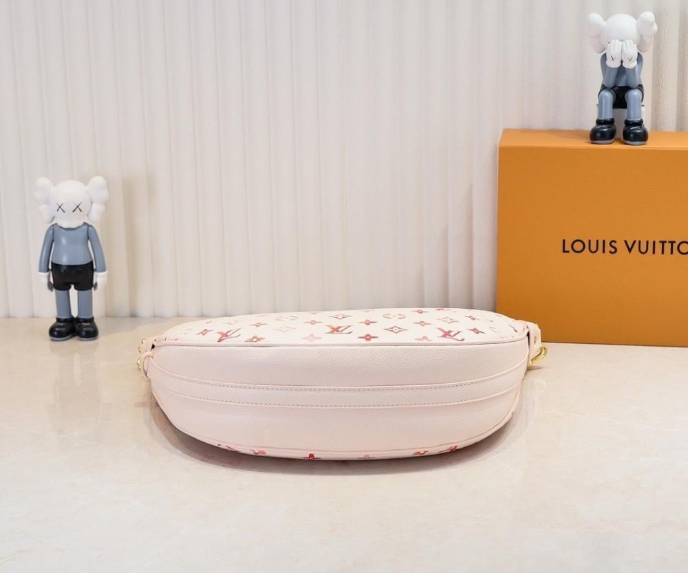 Modern Refined Leather Crossbody Bag