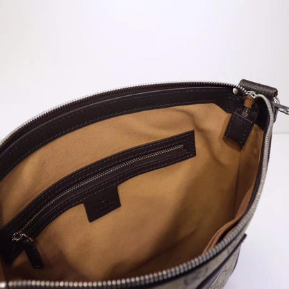 Classic Shoulder Bag