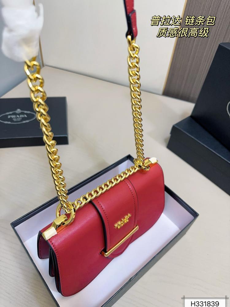 Elegant Shoulder Bag