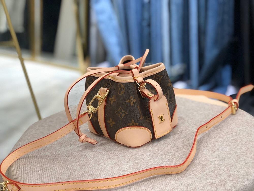 Classic Bucket Bag – Special Edition