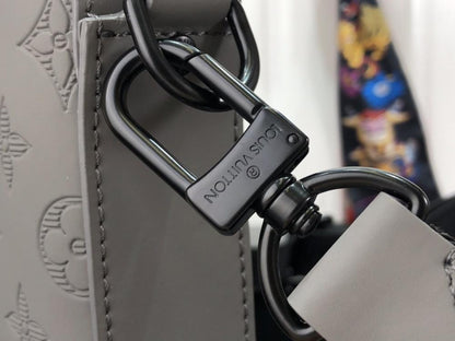 Elegant Crossbody Bag