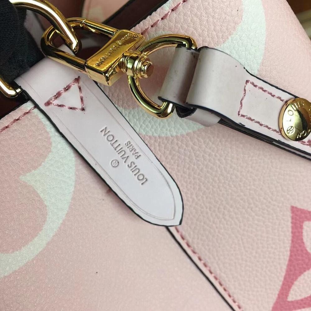 Modern Leather Shoulder Bag – Special Edition