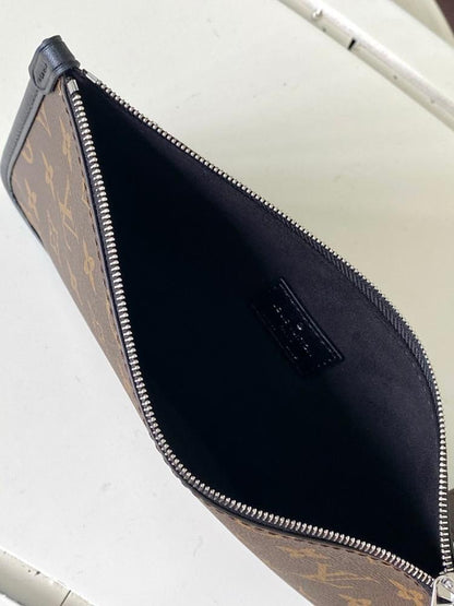 Elegant Refined Lambskin Top Handle Bag