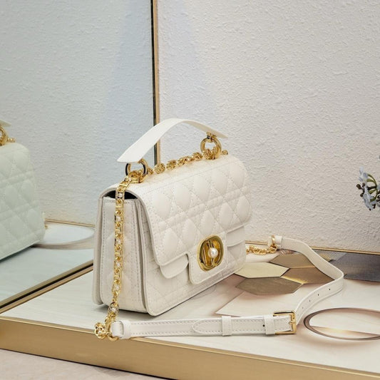 Modern Italian-Inspired White Leather Shoulder Bag