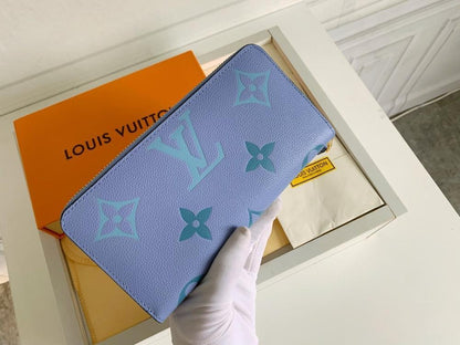 Modern Leather Wallet