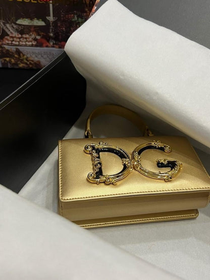 Elegant Refined Leather Top Handle Bag