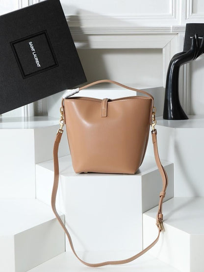 Stylish Refined Calfskin Bucket Bag