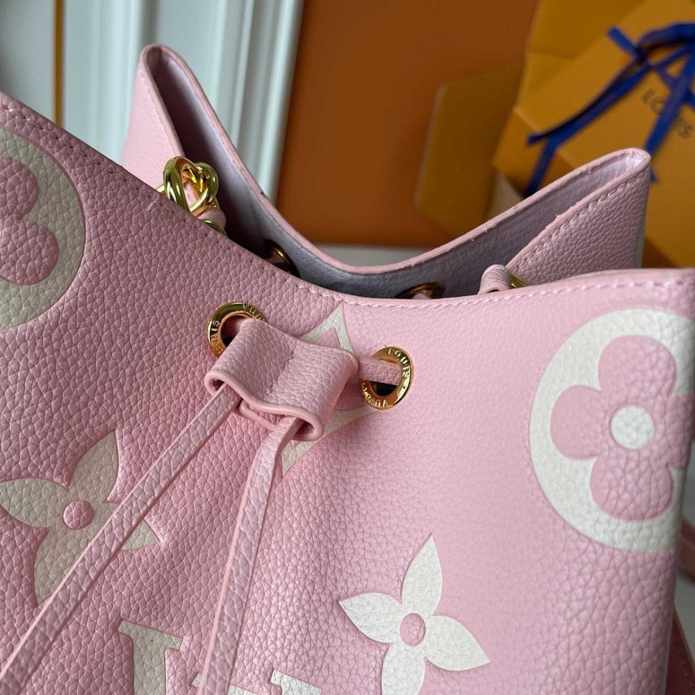 NeoNoe Leather Shoulder Bag