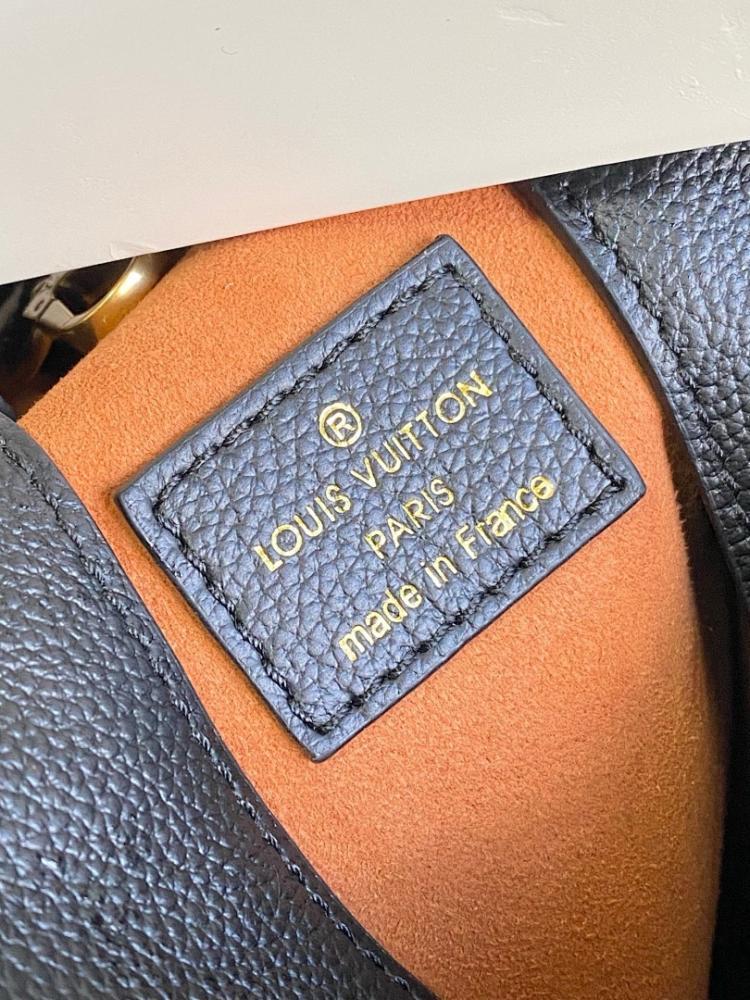 Modern Luxury Quilted Leather Shoulder Bag
