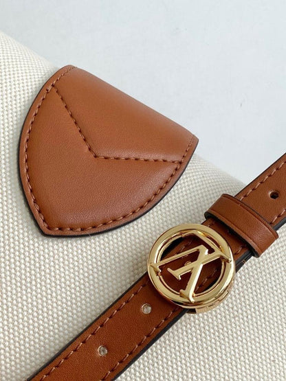 Italian-Inspired Stylish Embroidered Calfskin Shoulder Bag