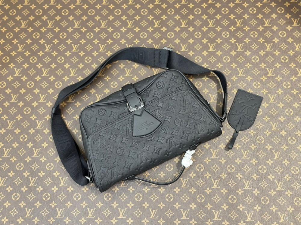 Luxury Calfskin Shoulder Bag – Special Edition