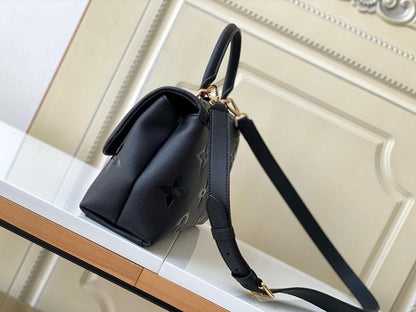 Luxury Stylish Leather Shoulder Bag – Special Edition