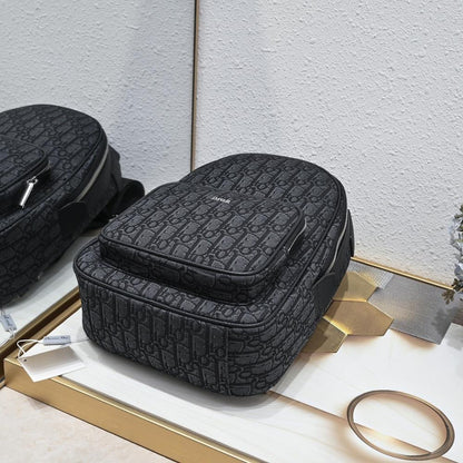 Italian-Inspired Stylish Black Quilted Jacquard Crossbody Bag