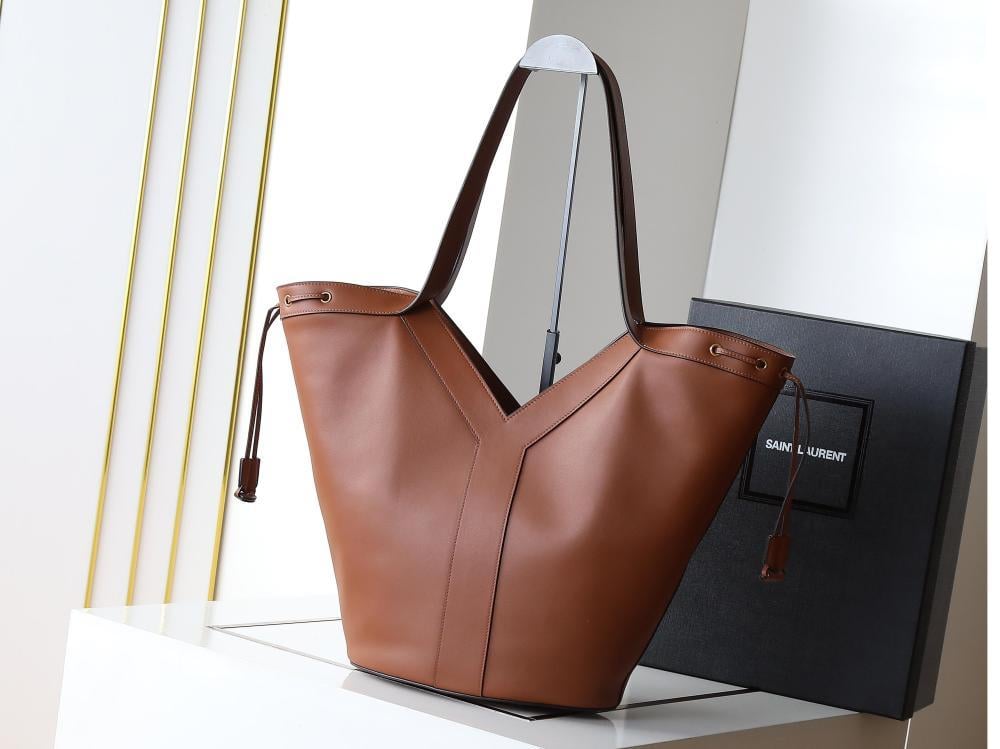 Quilted Leather Hobo Bag