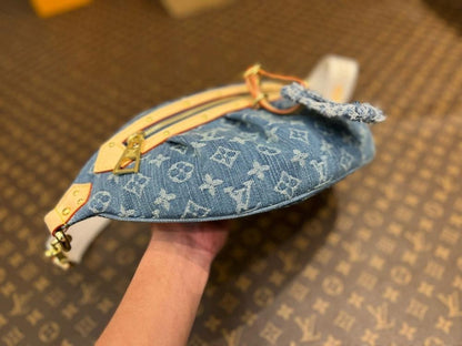 Italian-Inspired Stylish Blue Leather Shoulder Bag