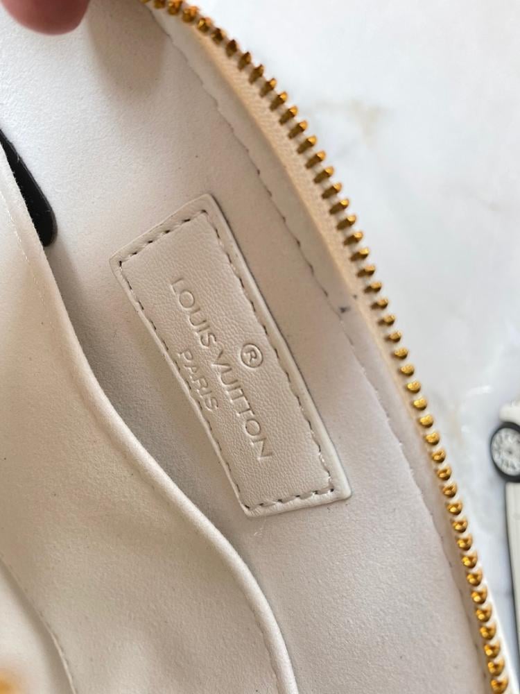 Italian-Inspired Stylish Quilted Leather Crossbody Bag