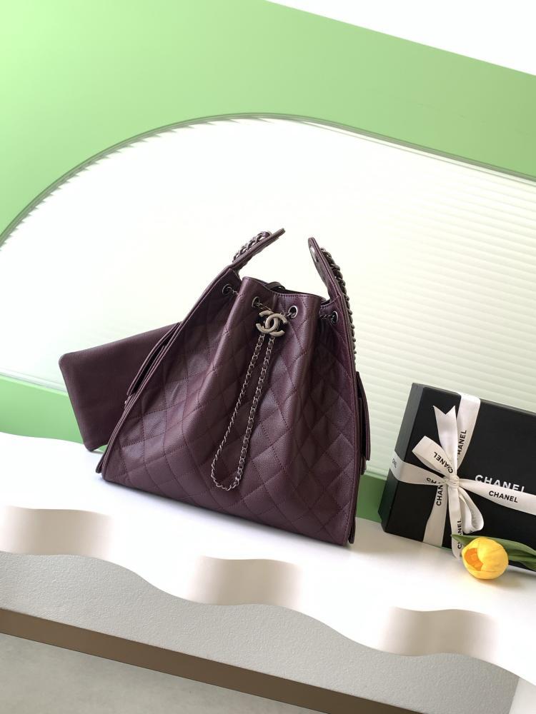 Classic Leather Bucket Bag