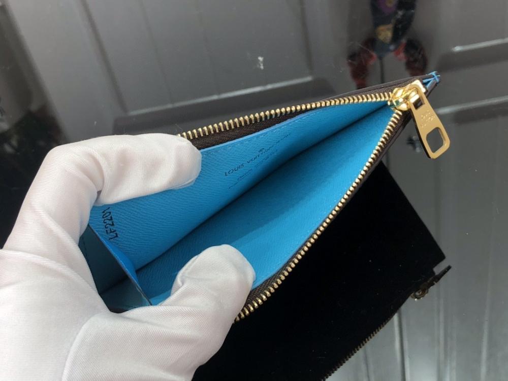 Elegant Wallet