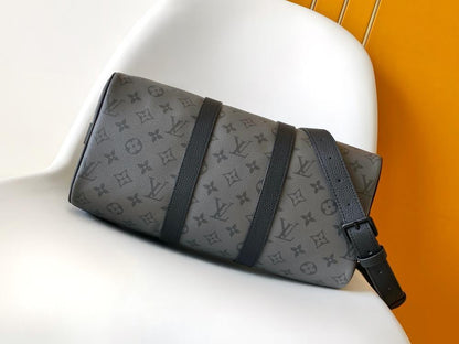 Classic Calfskin Shoulder Bag