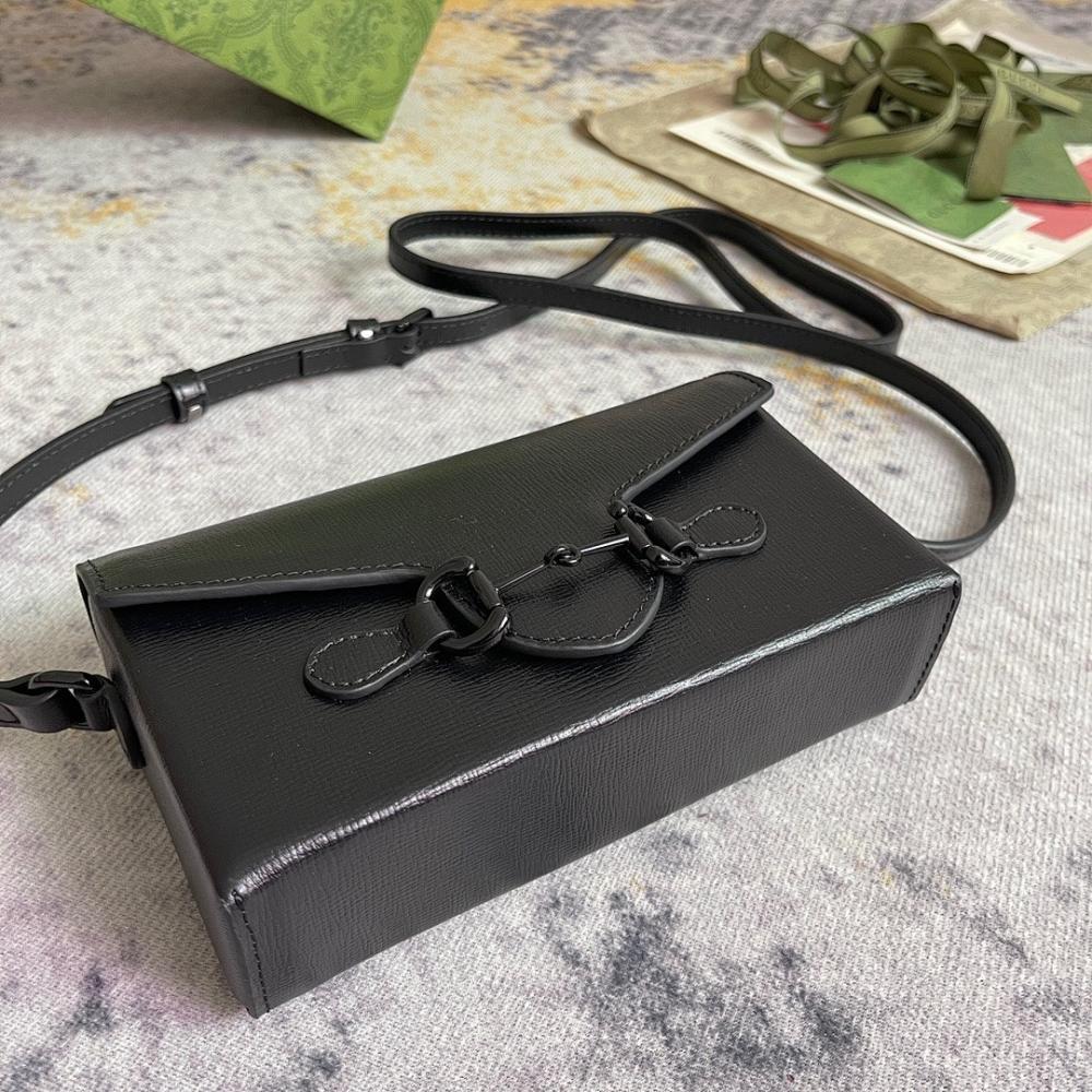 Modern Refined Top Handle Bag