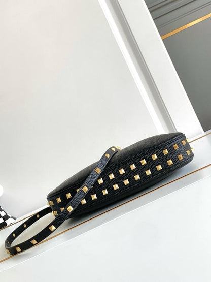 Elegant Calfskin Shoulder Bag – Limited Edition
