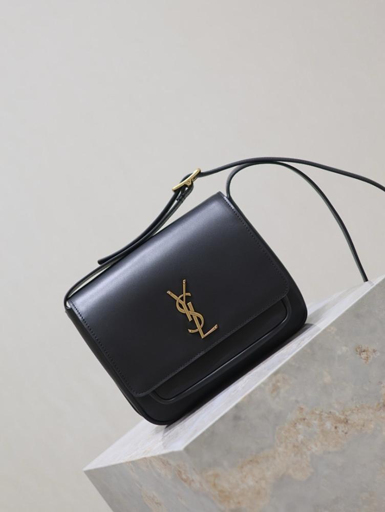 Stylish Calfskin Shoulder Bag – Limited Edition