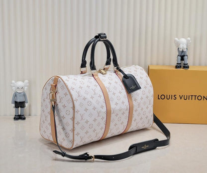 Modern Elegant Leather Top Handle Bag