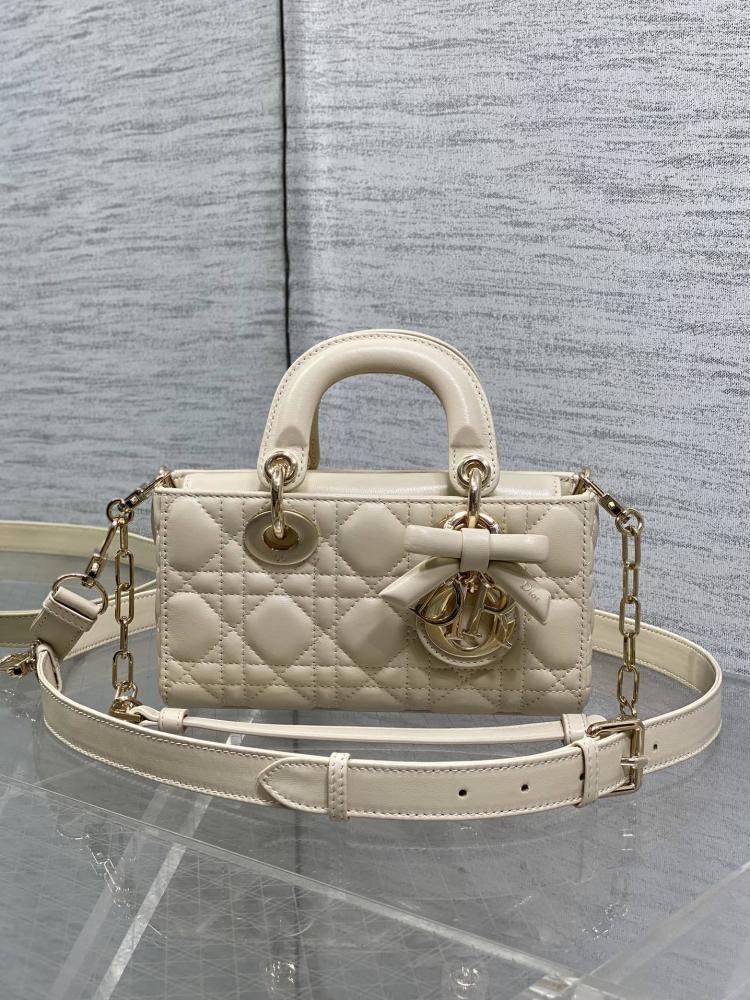 Elegant Top Handle Bag