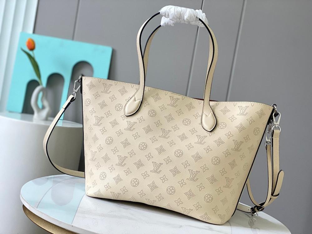 Italian-Inspired Luxury Calfskin Shoulder Bag
