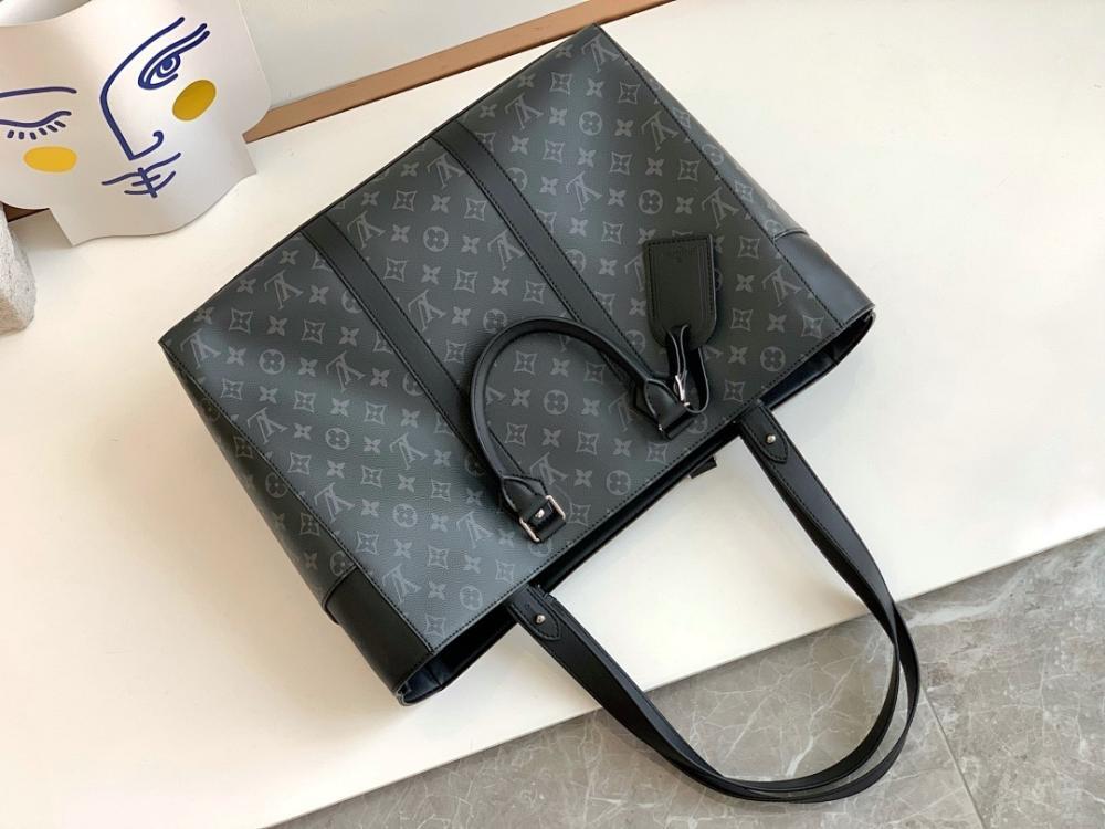 Modern Leather Shoulder Bag – Special Edition