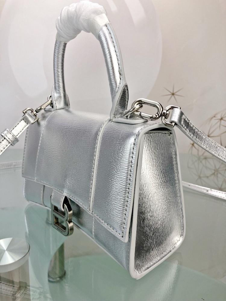 Luxury Elegant Leather Top Handle Bag – Special Edition