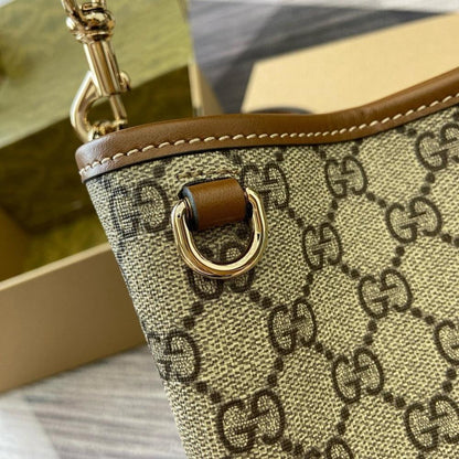 Modern Premium Crossbody Bag