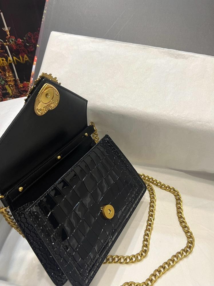 Luxury Stylish Top Handle Bag – Limited Edition