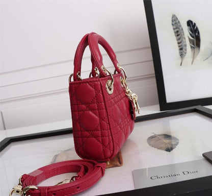 Luxury Stylish Pink Lambskin Bag