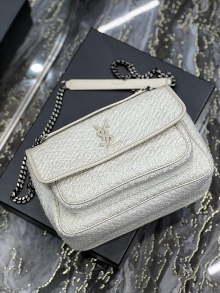 Elegant Leather Top Handle Bag – Limited Edition